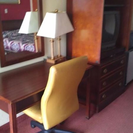 Atlanta Airport Hotel Forest Park Zewnętrze zdjęcie