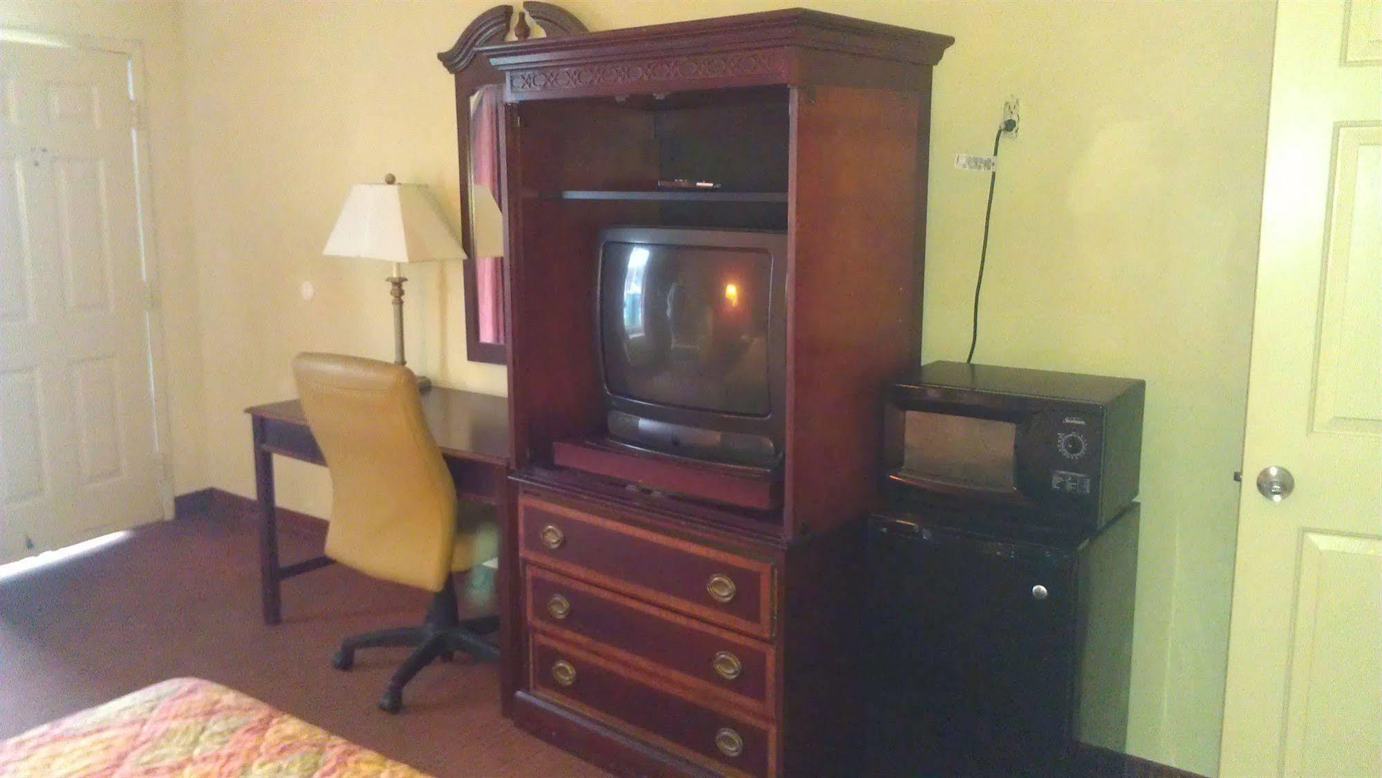 Atlanta Airport Hotel Forest Park Zewnętrze zdjęcie
